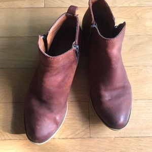 Lucky Brand ankle boots